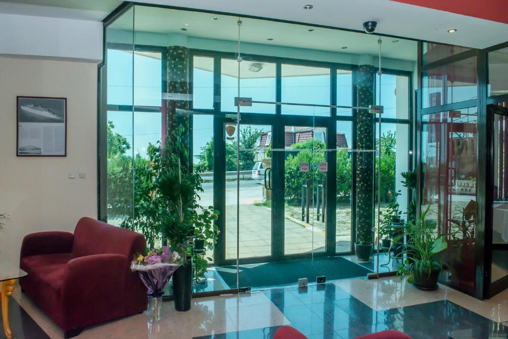 Hotel Ellinis 3*